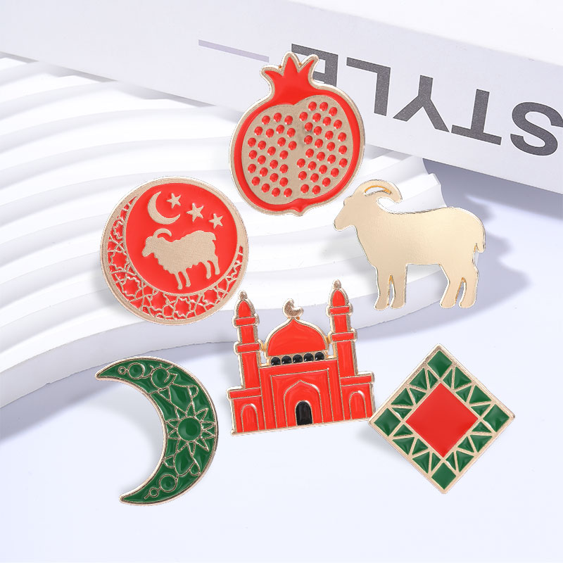 Al Ain Jewelry & Watches Exhibition 2025 - Broches en émail Eid al-Adha, culture