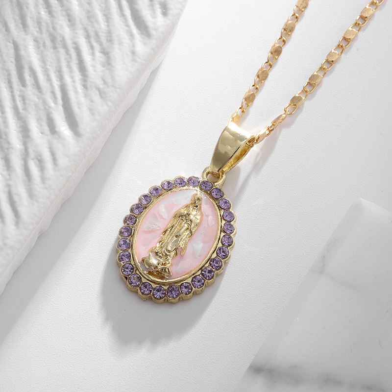 Ensemble de statues catholique - Al Ain Jewelry & Watches Exhibition 2025 avis et prix